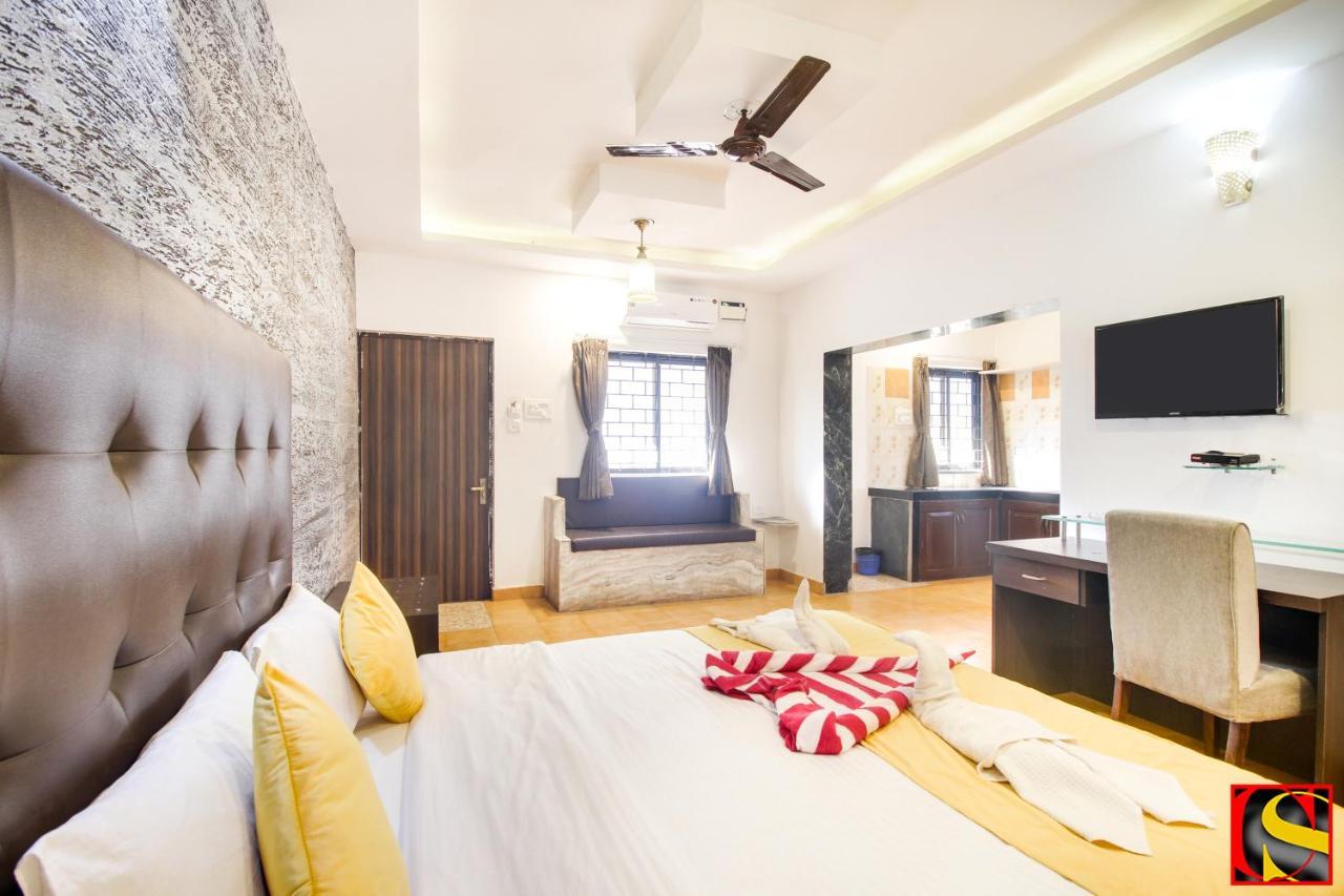 Candolim Sands Otel Dış mekan fotoğraf