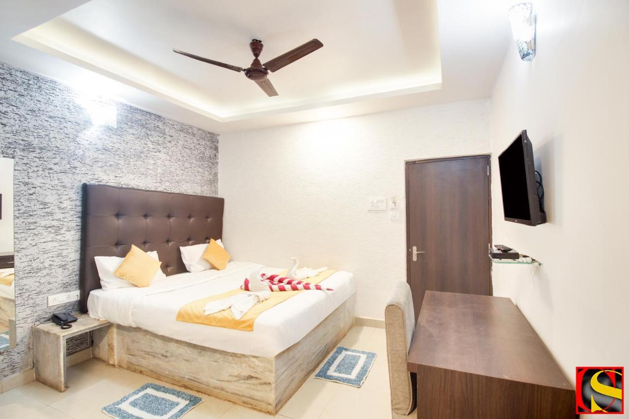 Candolim Sands Otel Dış mekan fotoğraf