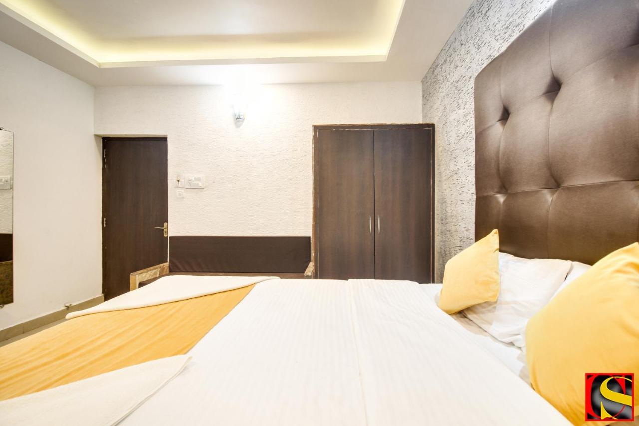 Candolim Sands Otel Dış mekan fotoğraf